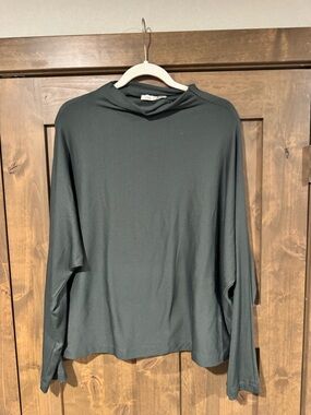 Dex Long Sleeve Knit Top in Forest Green